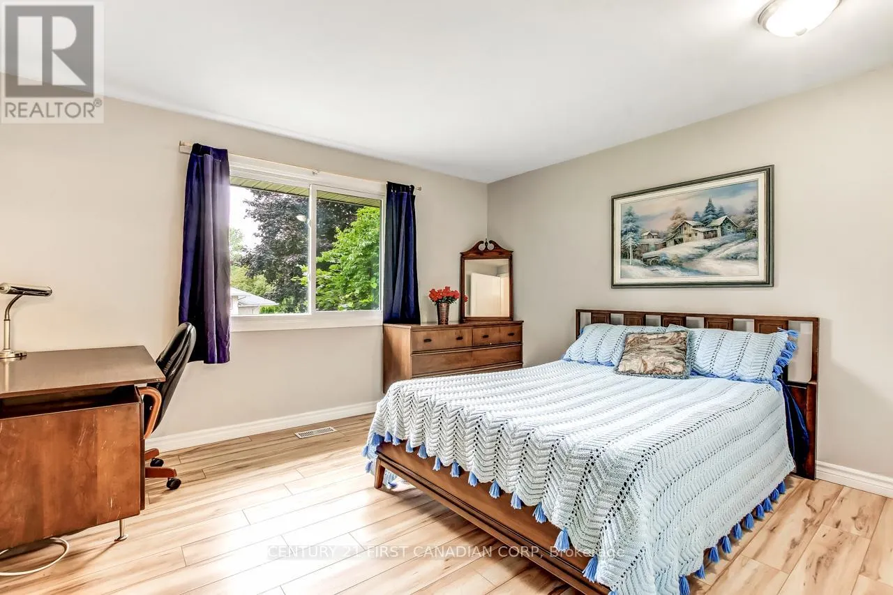 440 CASTLEGROVE BOULEVARD