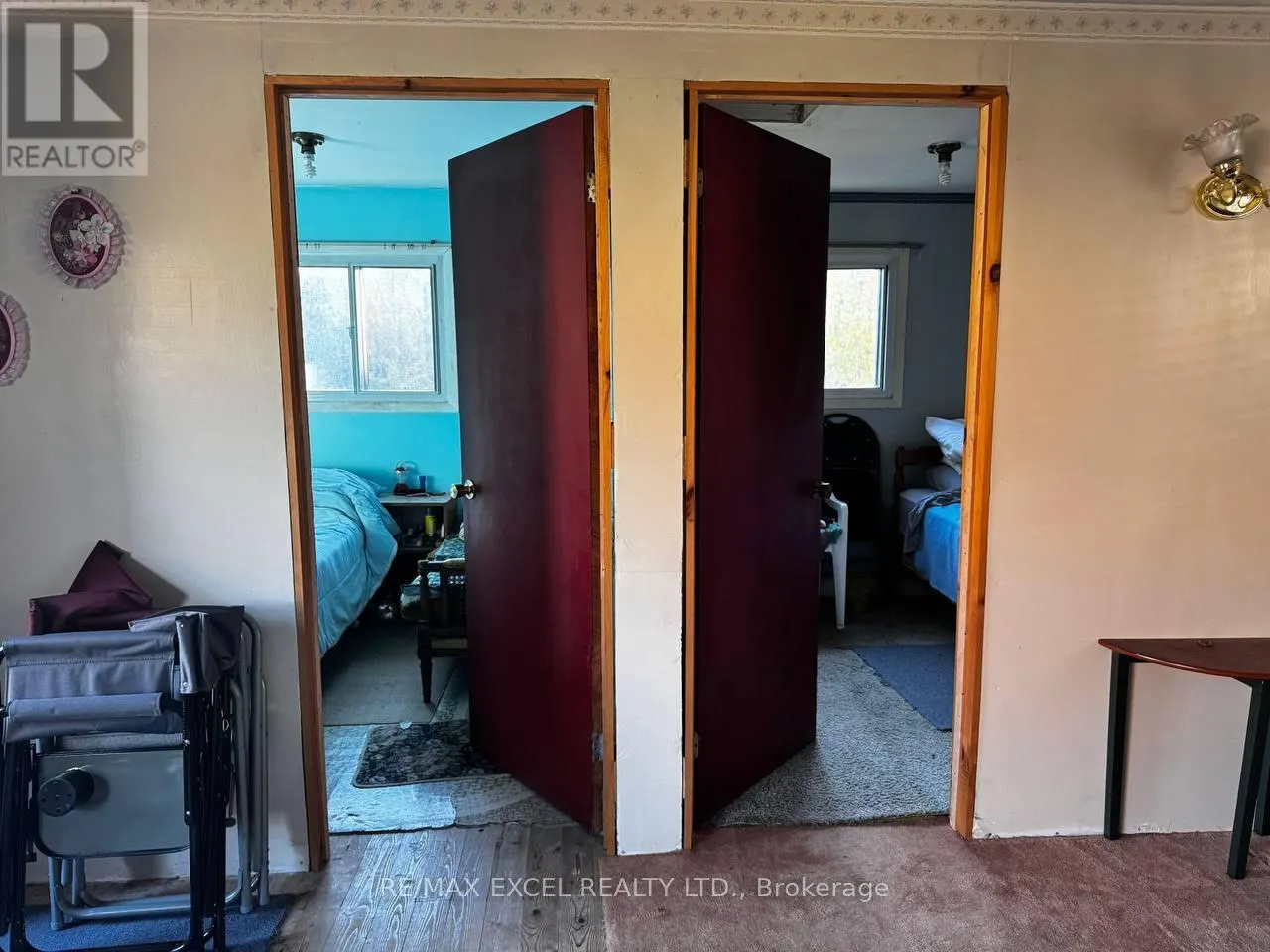 19 LAKEVIEW COTTAGE ROAD