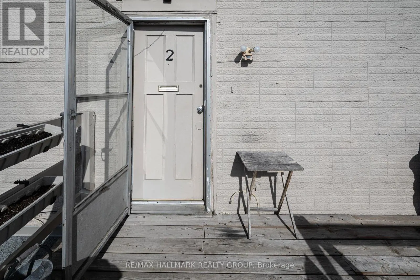 6763 RIDEAU VALLEY DRIVE S