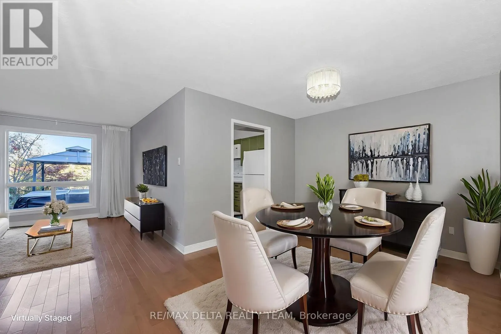 1423 CARAVEL CRESCENT