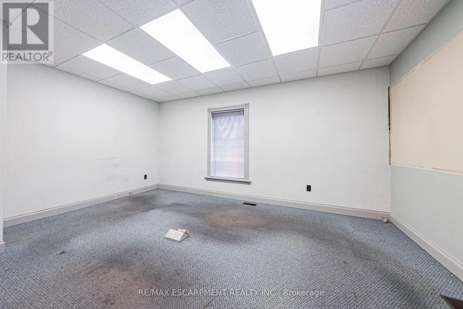 120 CATHARINE STREET S