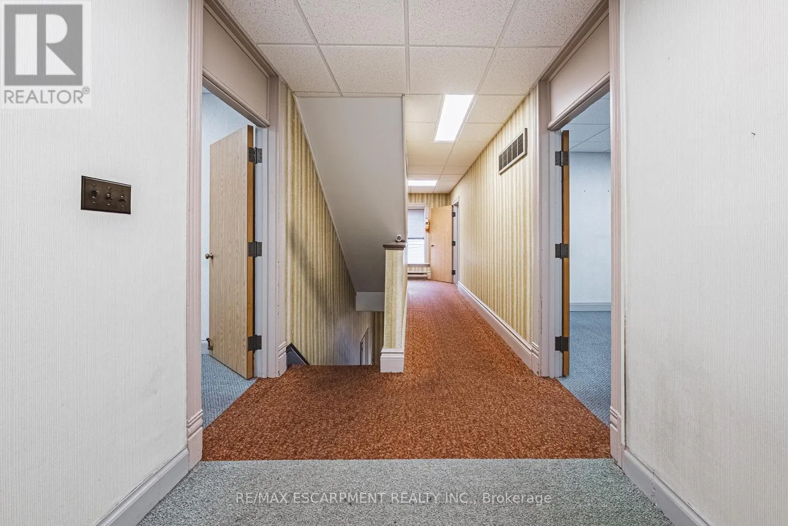 120 CATHARINE STREET S