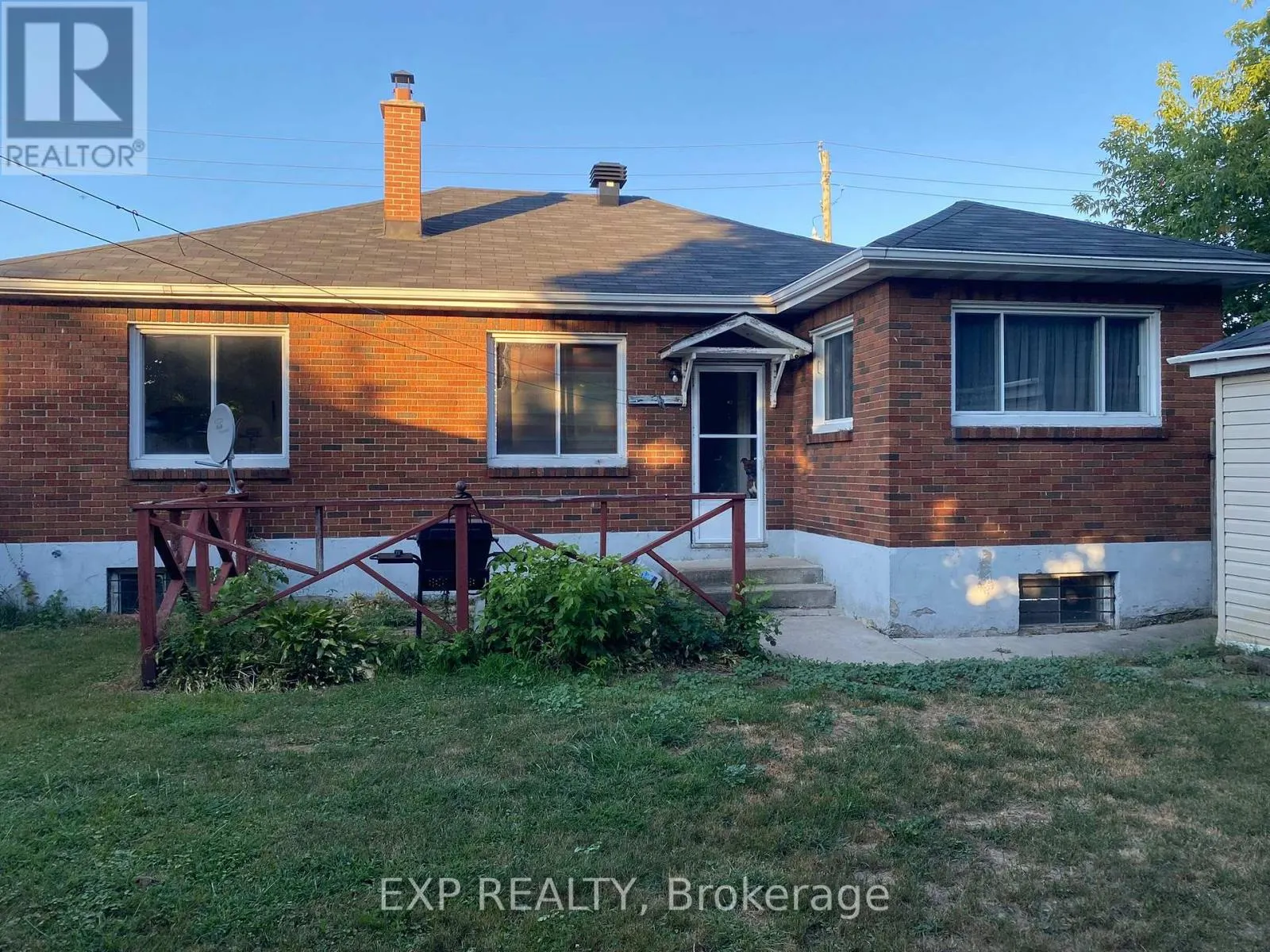 501 MCCONNELL AVENUE