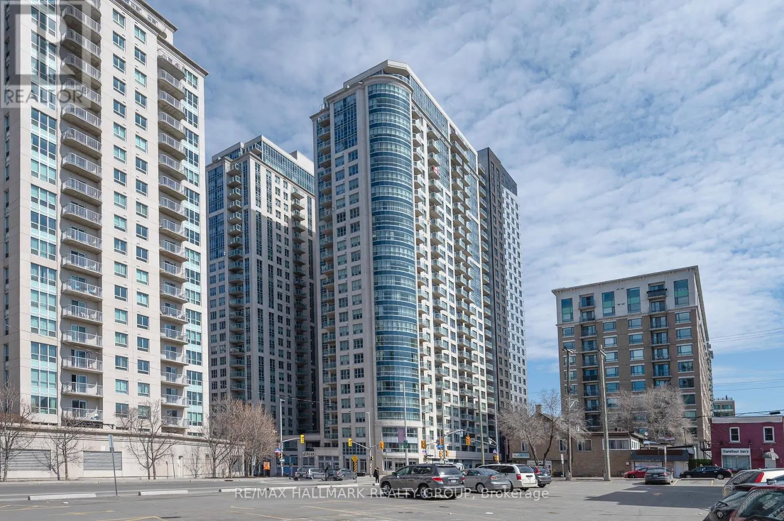 2701 - 195 BESSERER STREET