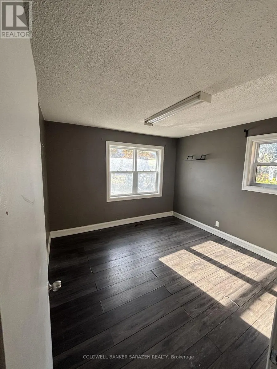 5497 MANOTICK MAIN STREET