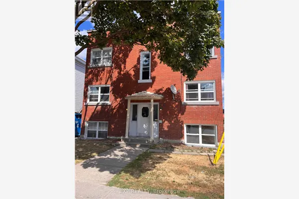 2 - 75 HOLLAND AVENUE