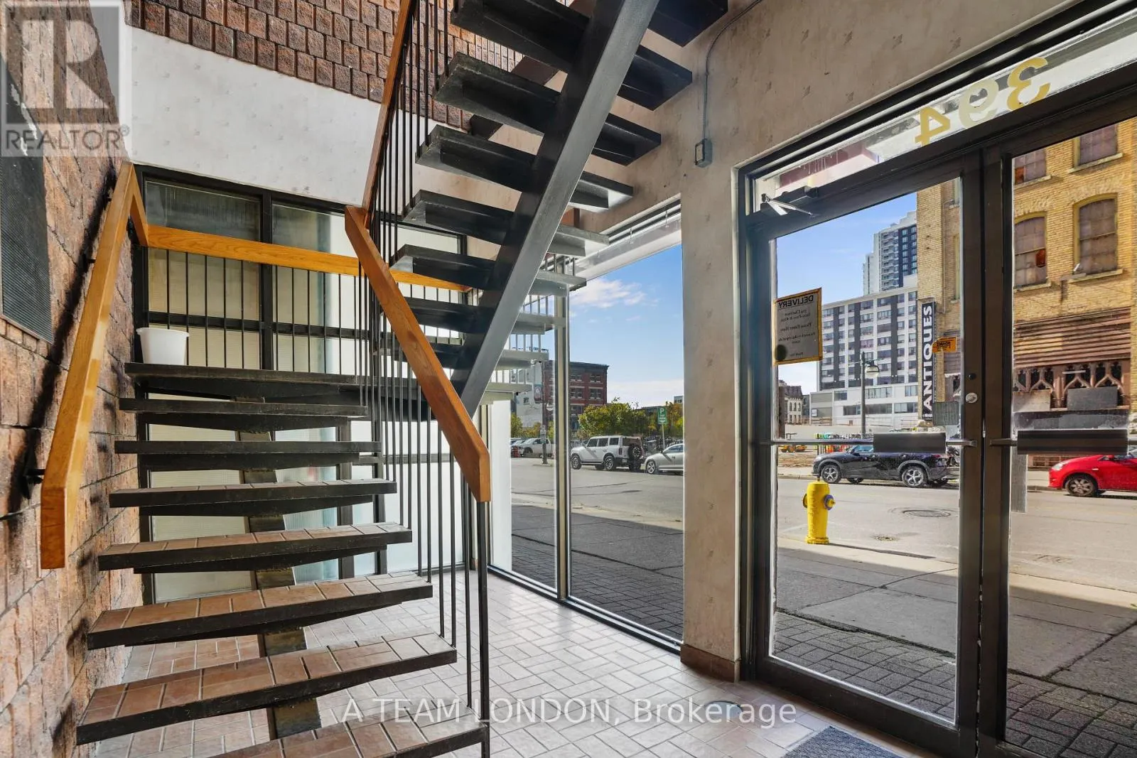 392-396 CLARENCE STREET