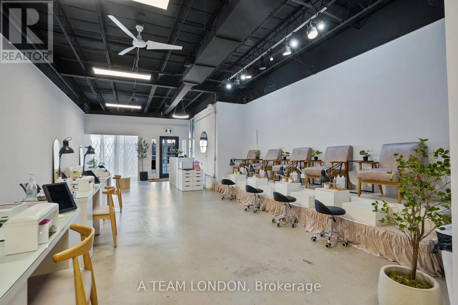 392-396 CLARENCE STREET