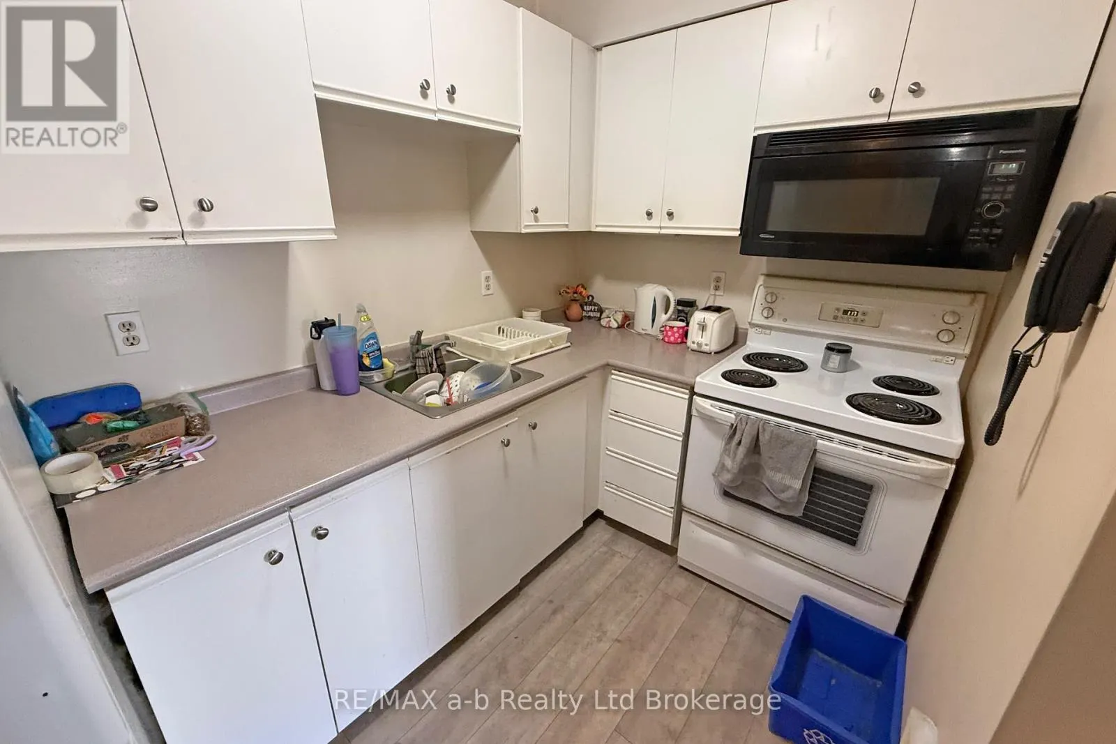 47 - 60 HIAWATHA ROAD, #47