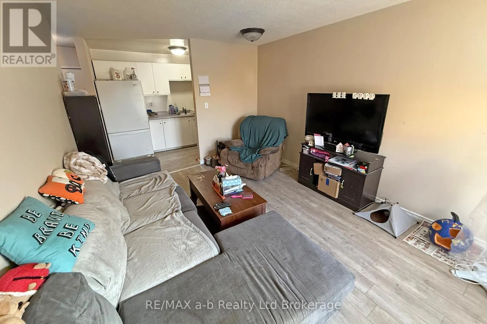 47 - 60 HIAWATHA ROAD, #47