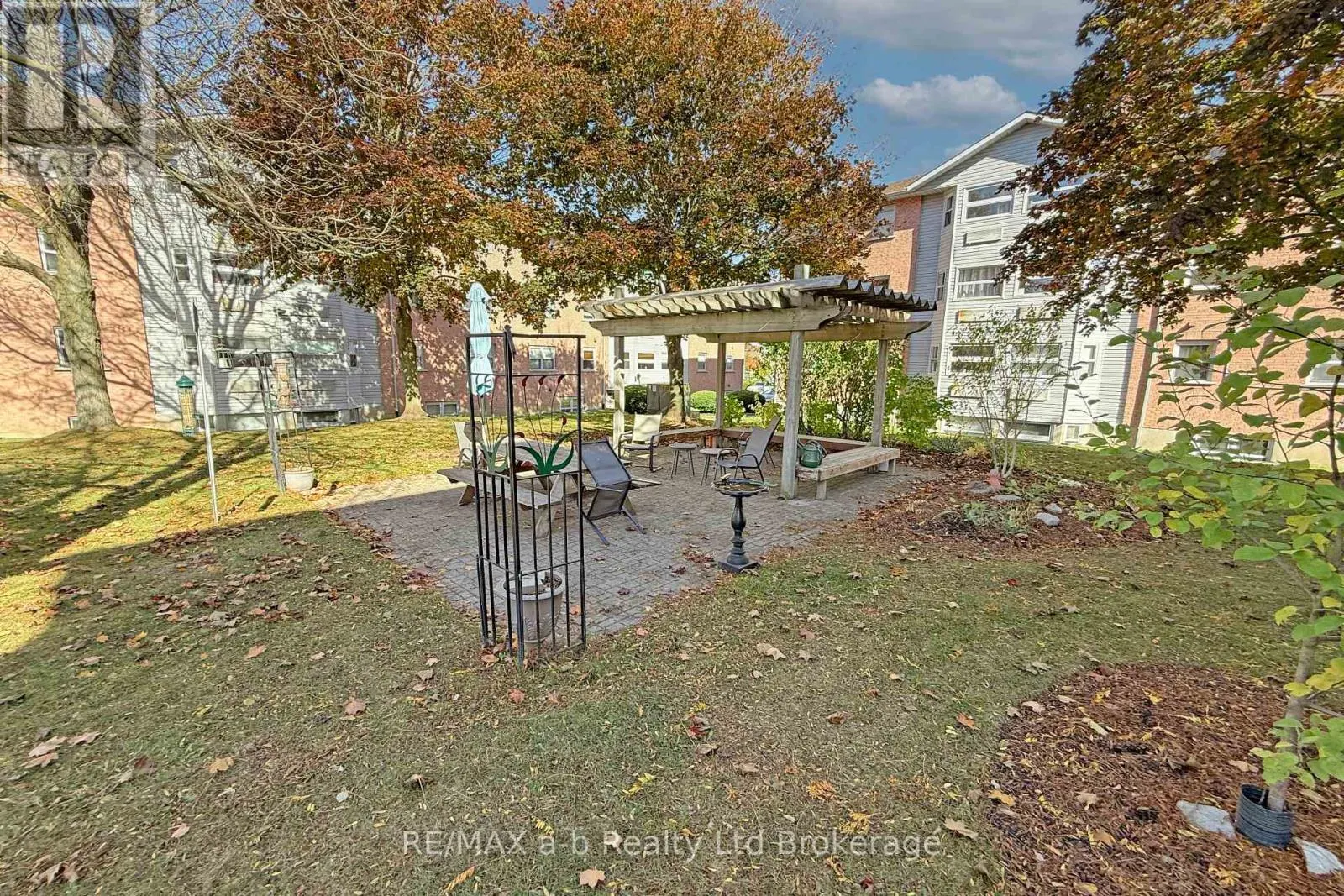 47 - 60 HIAWATHA ROAD, #47