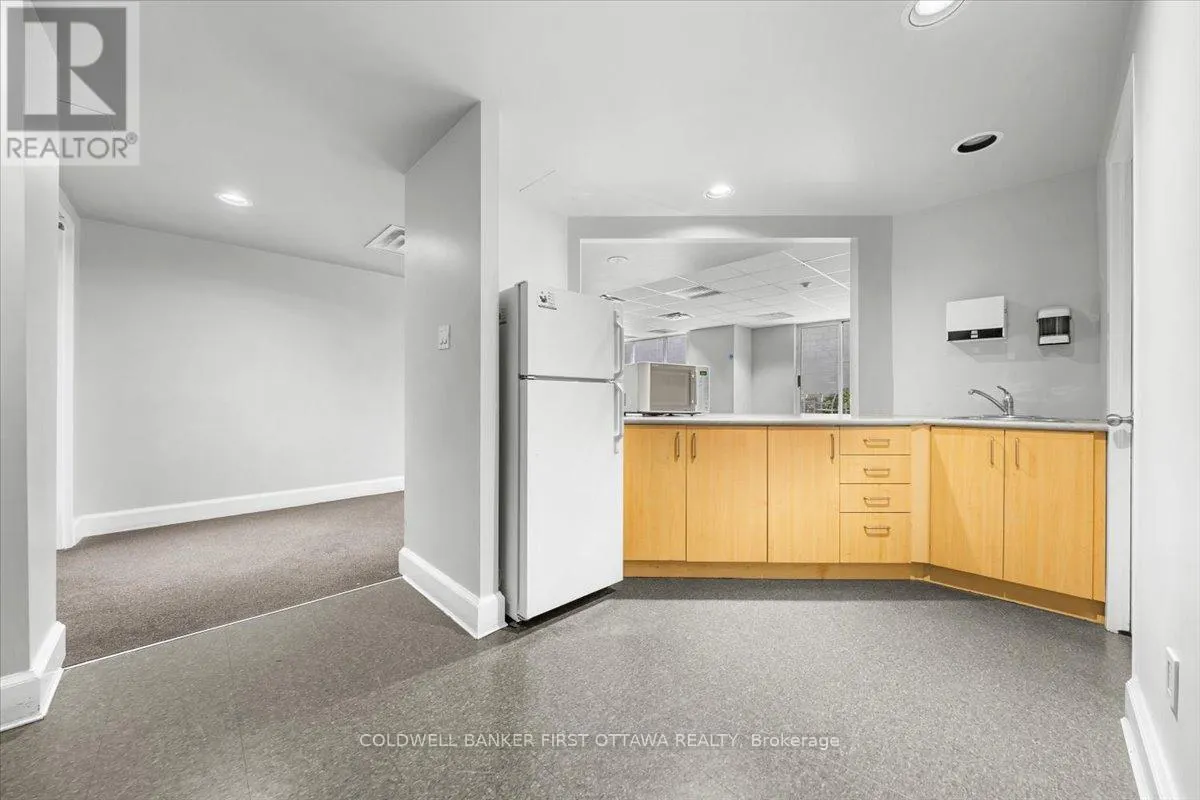 1108 - 134 YORK STREET