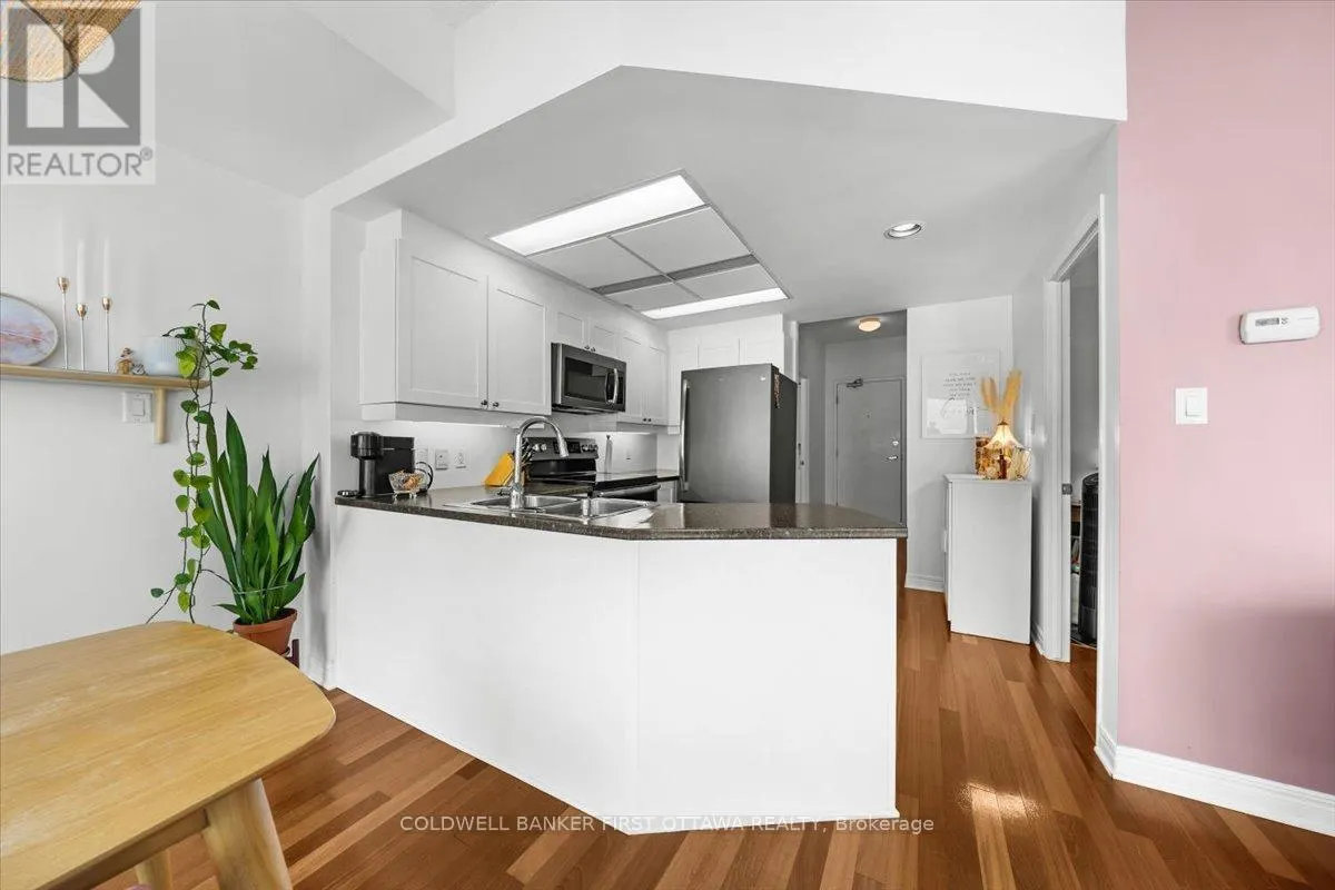 1108 - 134 YORK STREET