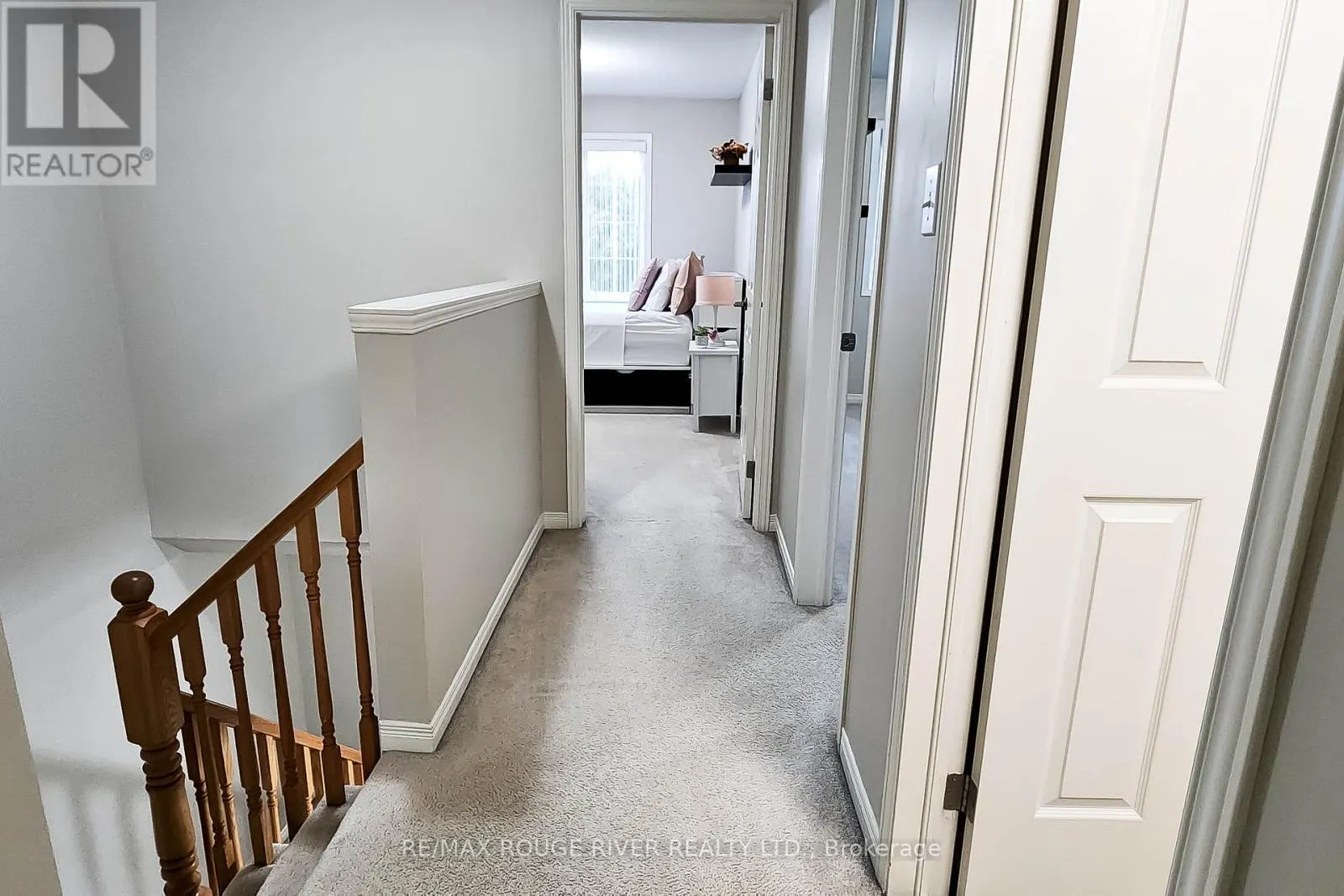 74 MEADOW WOOD CRESCENT