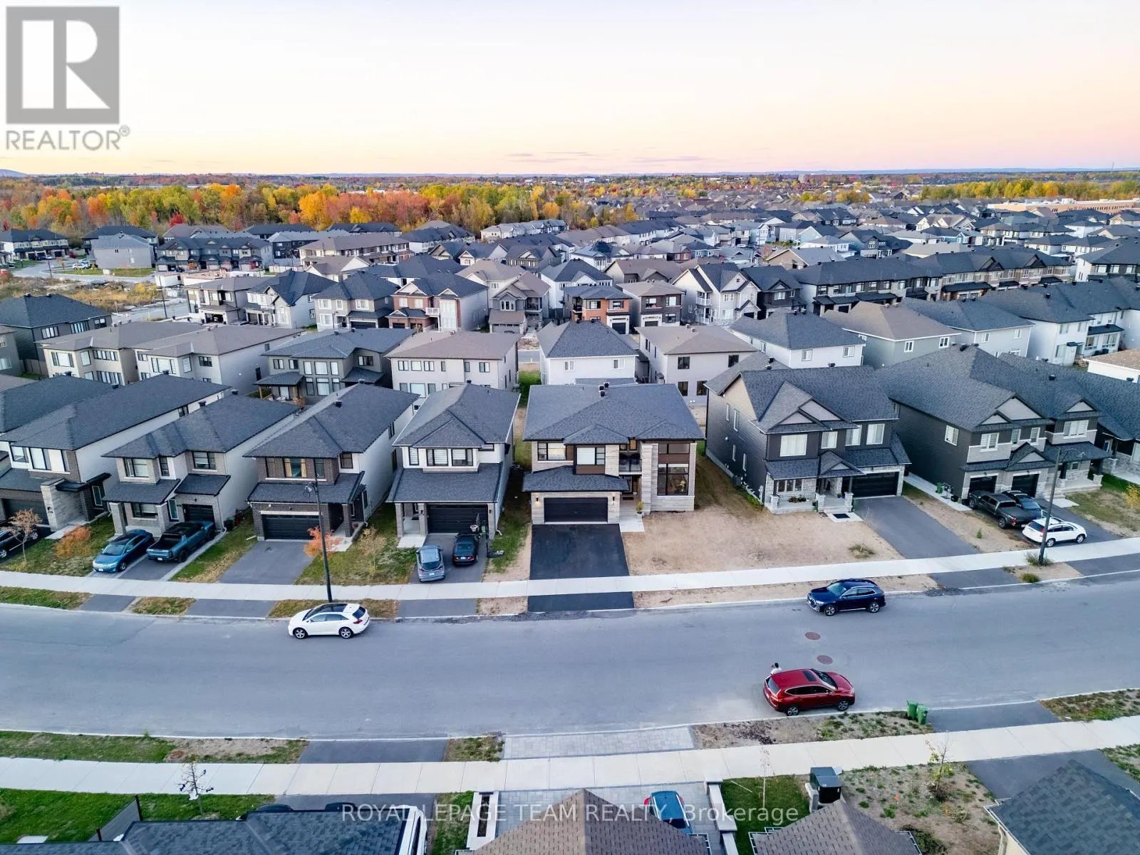 28 DUN SKIPPER DRIVE