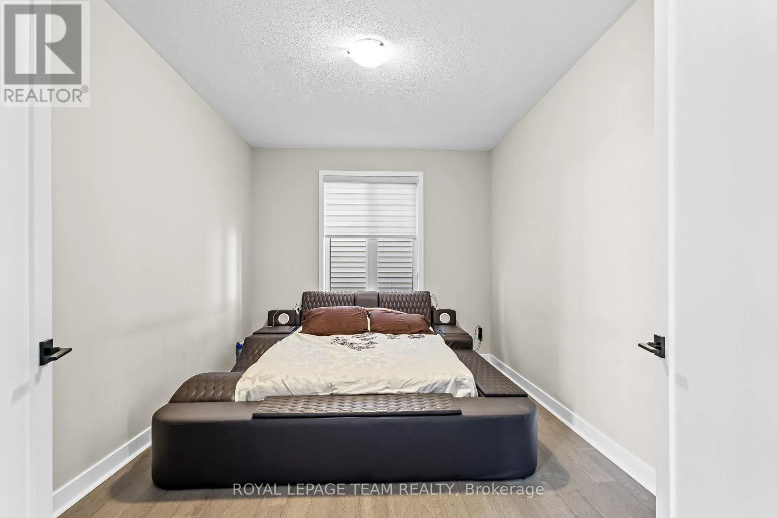 28 DUN SKIPPER DRIVE