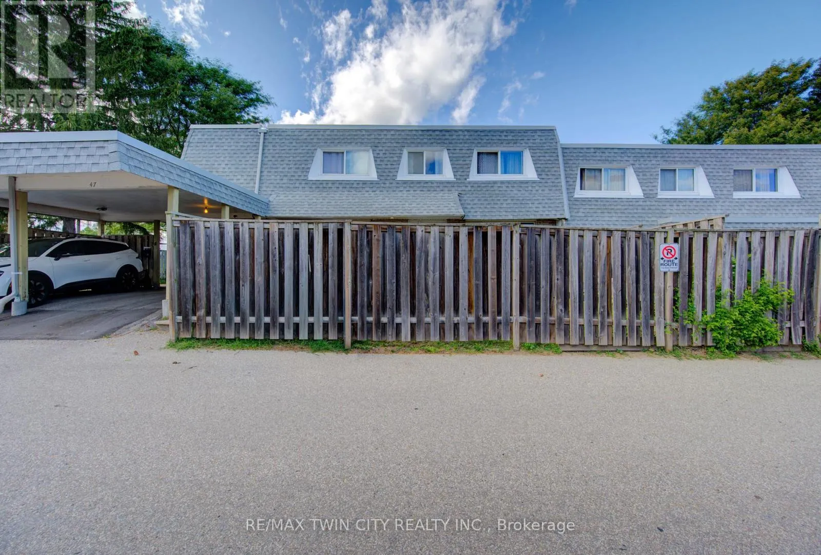 47 - 14 WILLIAMSBURG ROAD