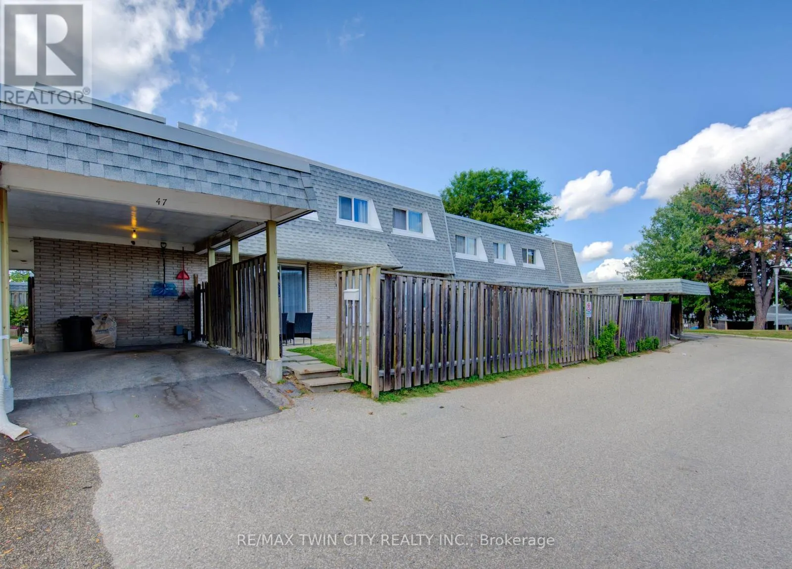 47 - 14 WILLIAMSBURG ROAD