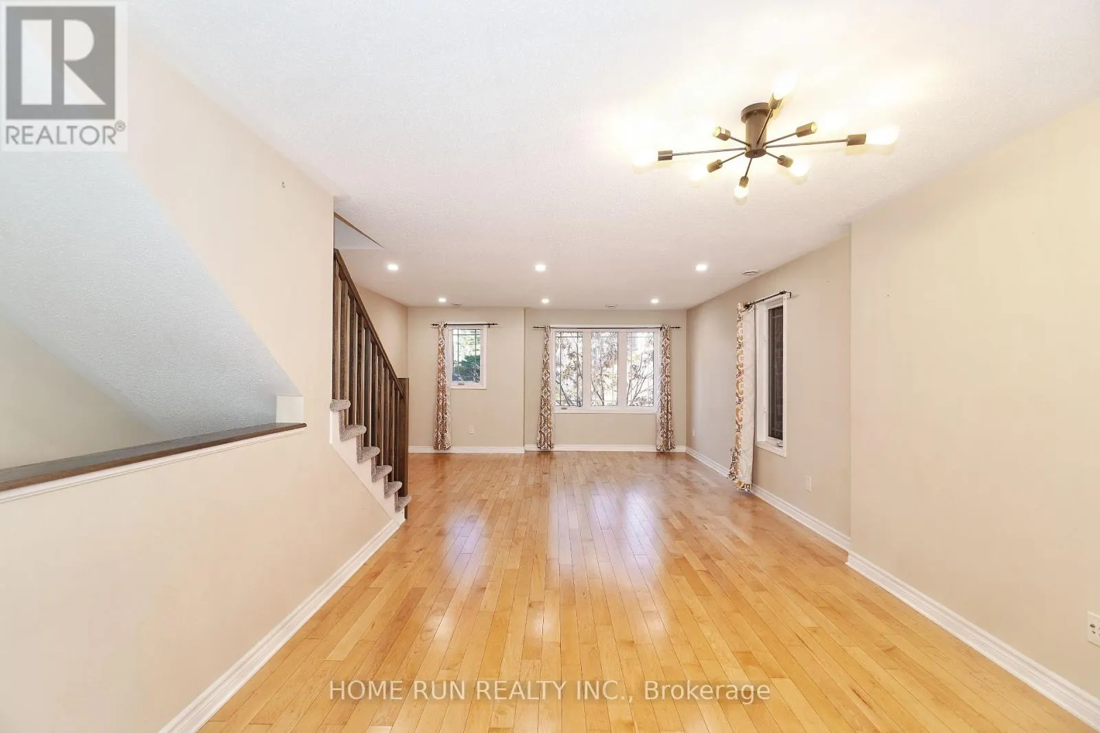 462 LEBOUTILLIER AVENUE