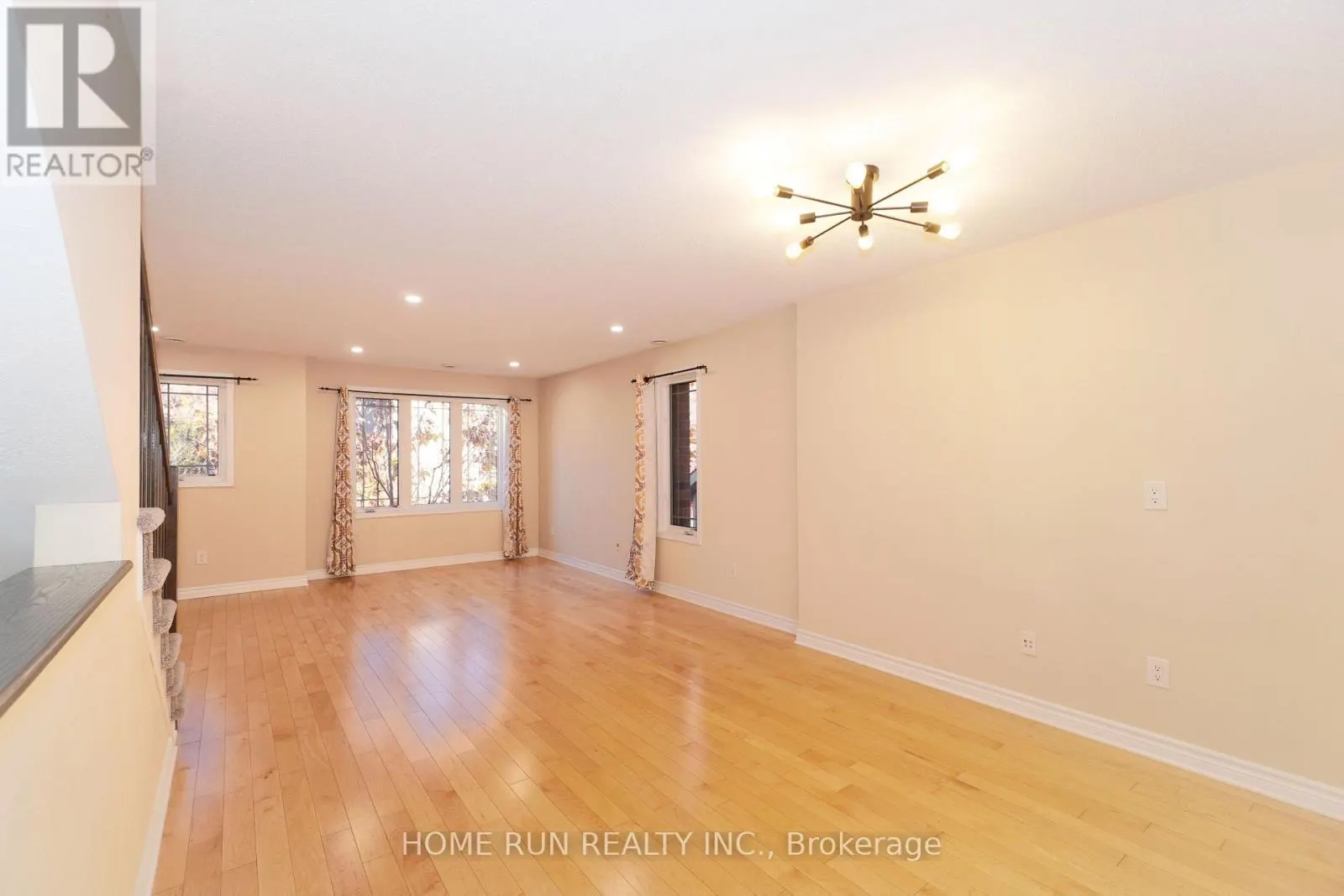 462 LEBOUTILLIER AVENUE