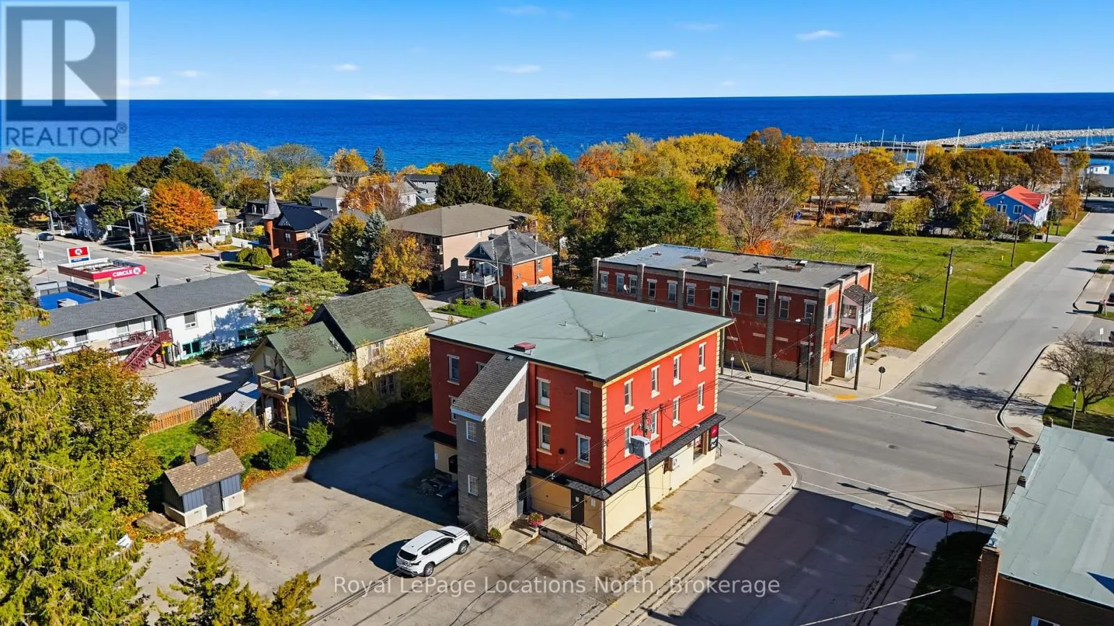 303 - 110 SYKES STREET N, #303