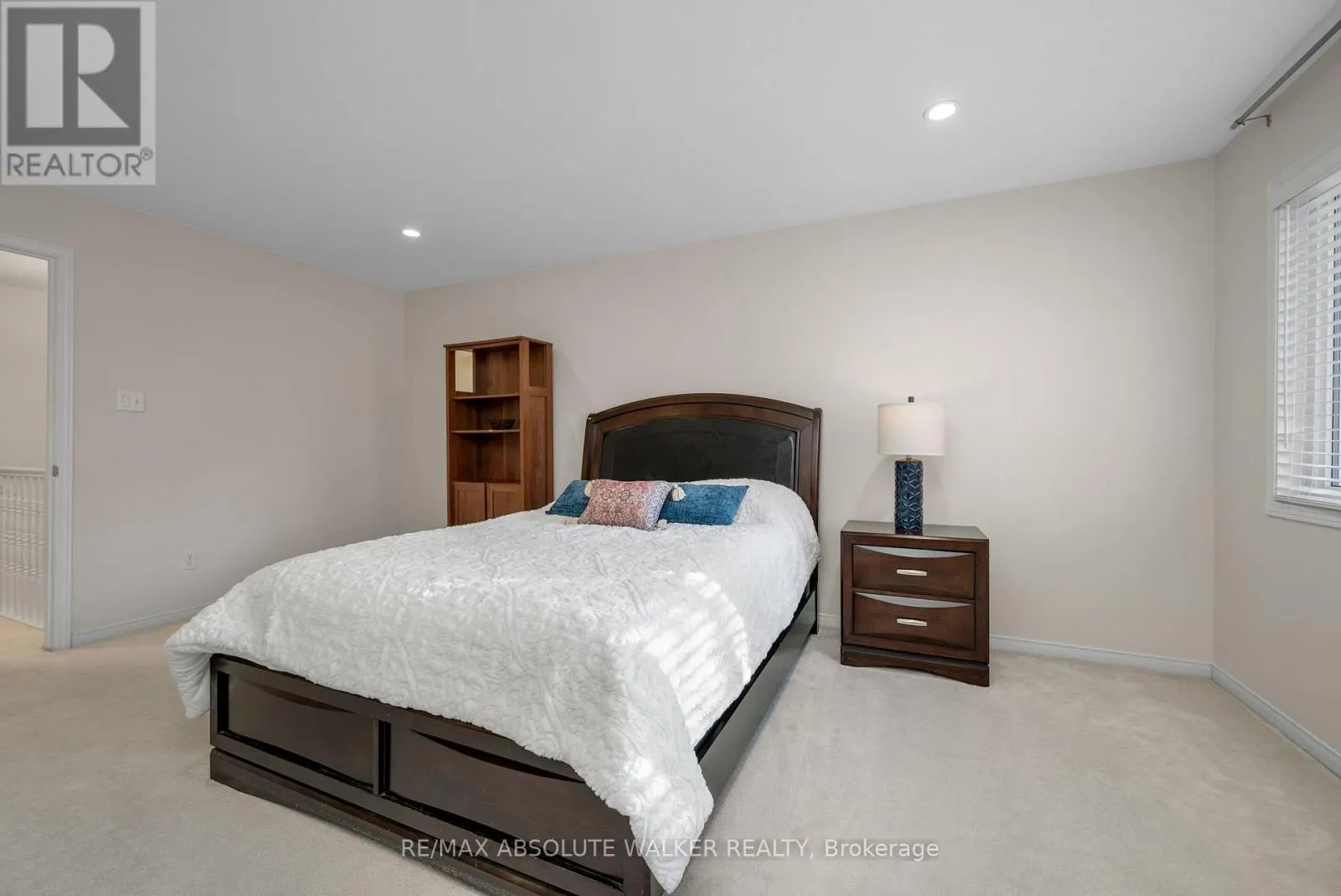 126 FORESTCREST STREET