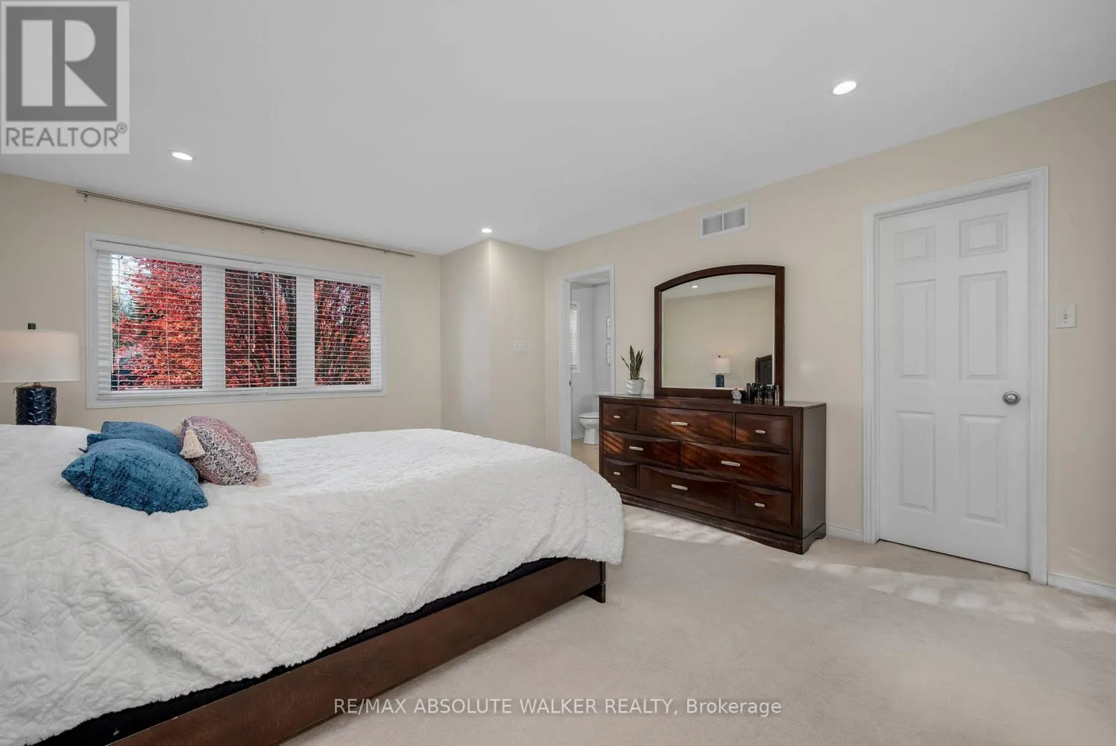 126 FORESTCREST STREET