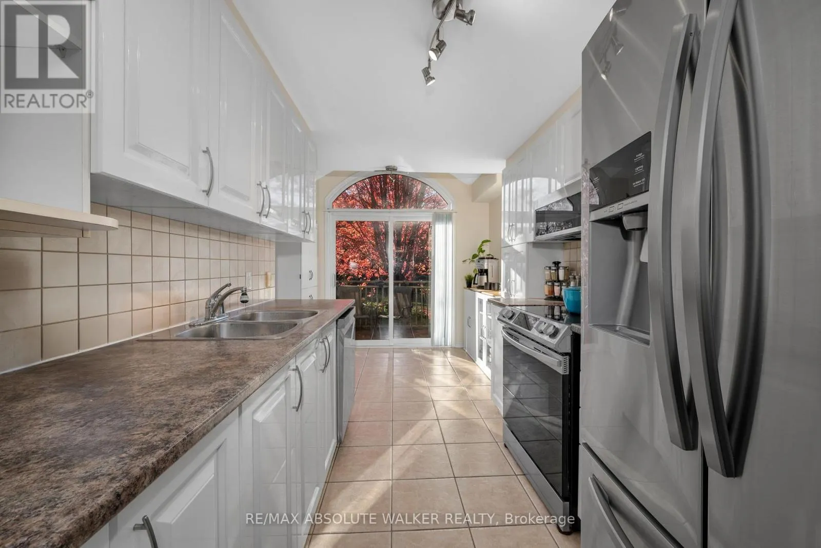 126 FORESTCREST STREET