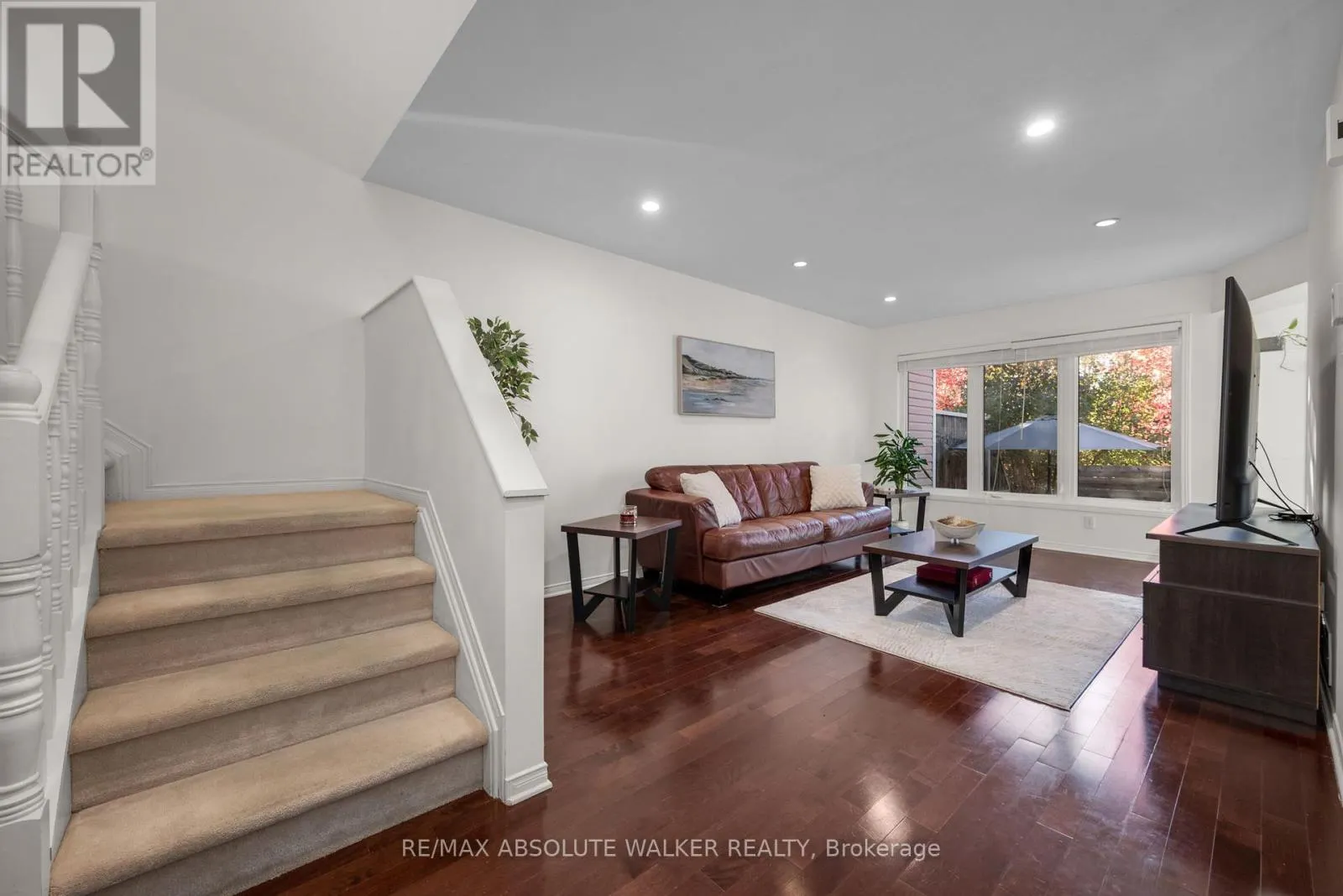 126 FORESTCREST STREET