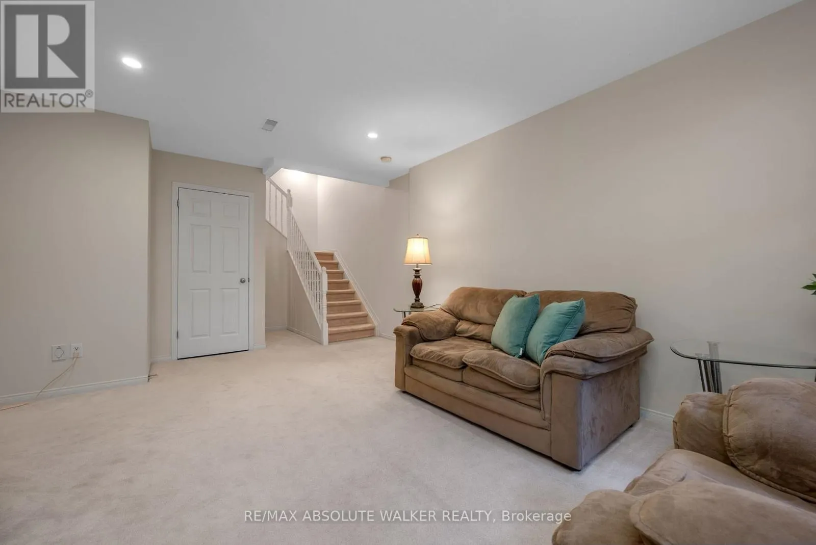 126 FORESTCREST STREET