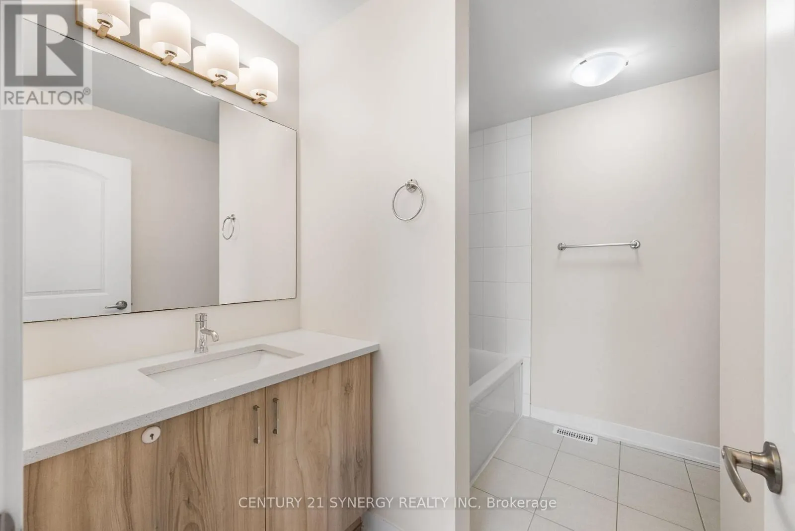 617 CHILLERTON DRIVE