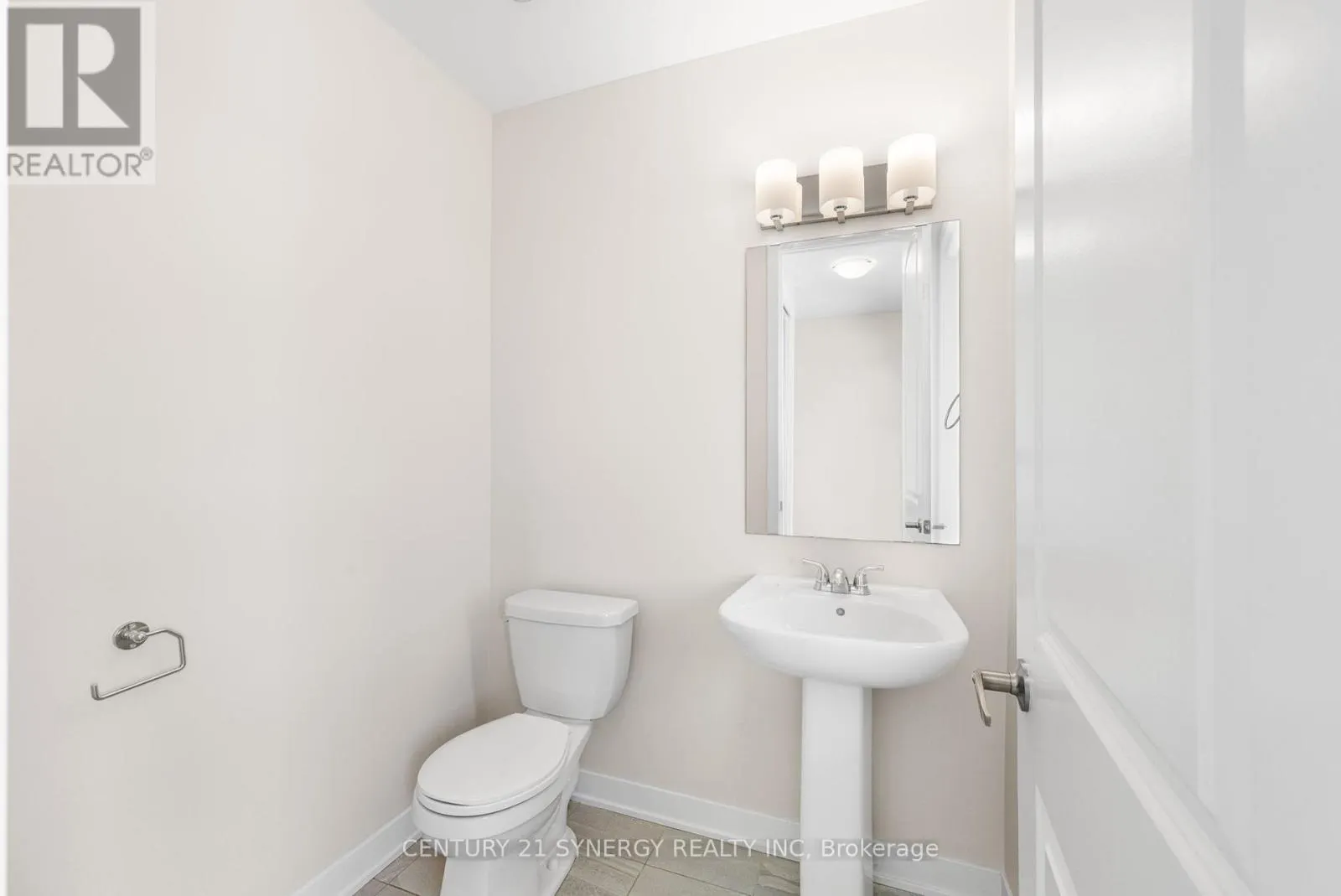 617 CHILLERTON DRIVE