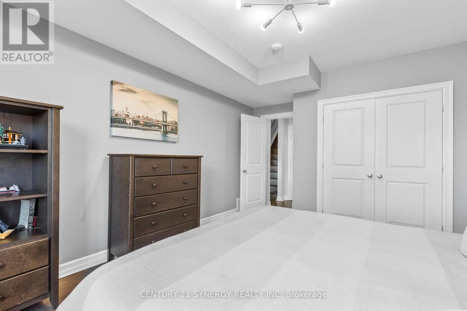 579 BAIE-DES-CASTORS STREET