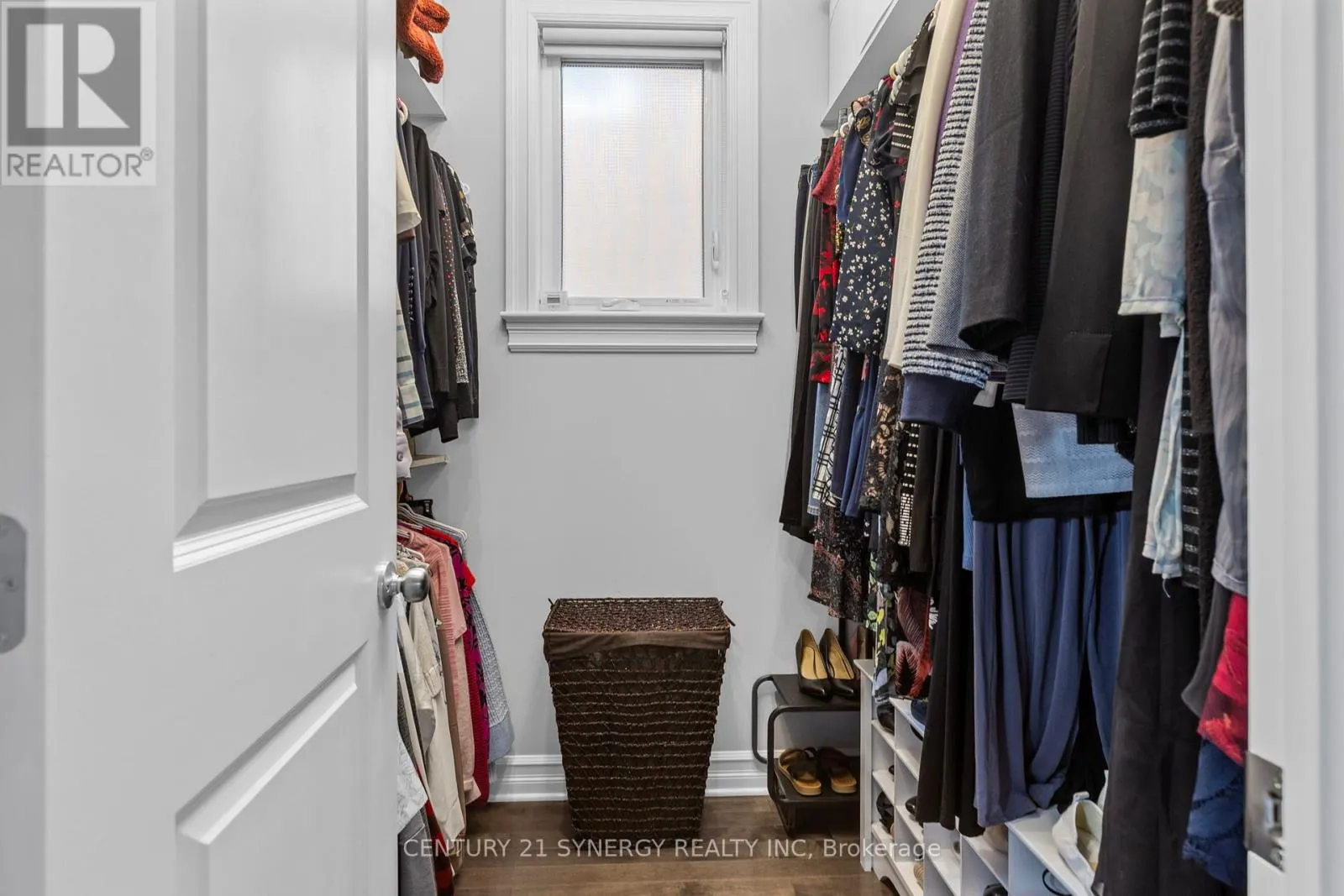 579 BAIE-DES-CASTORS STREET