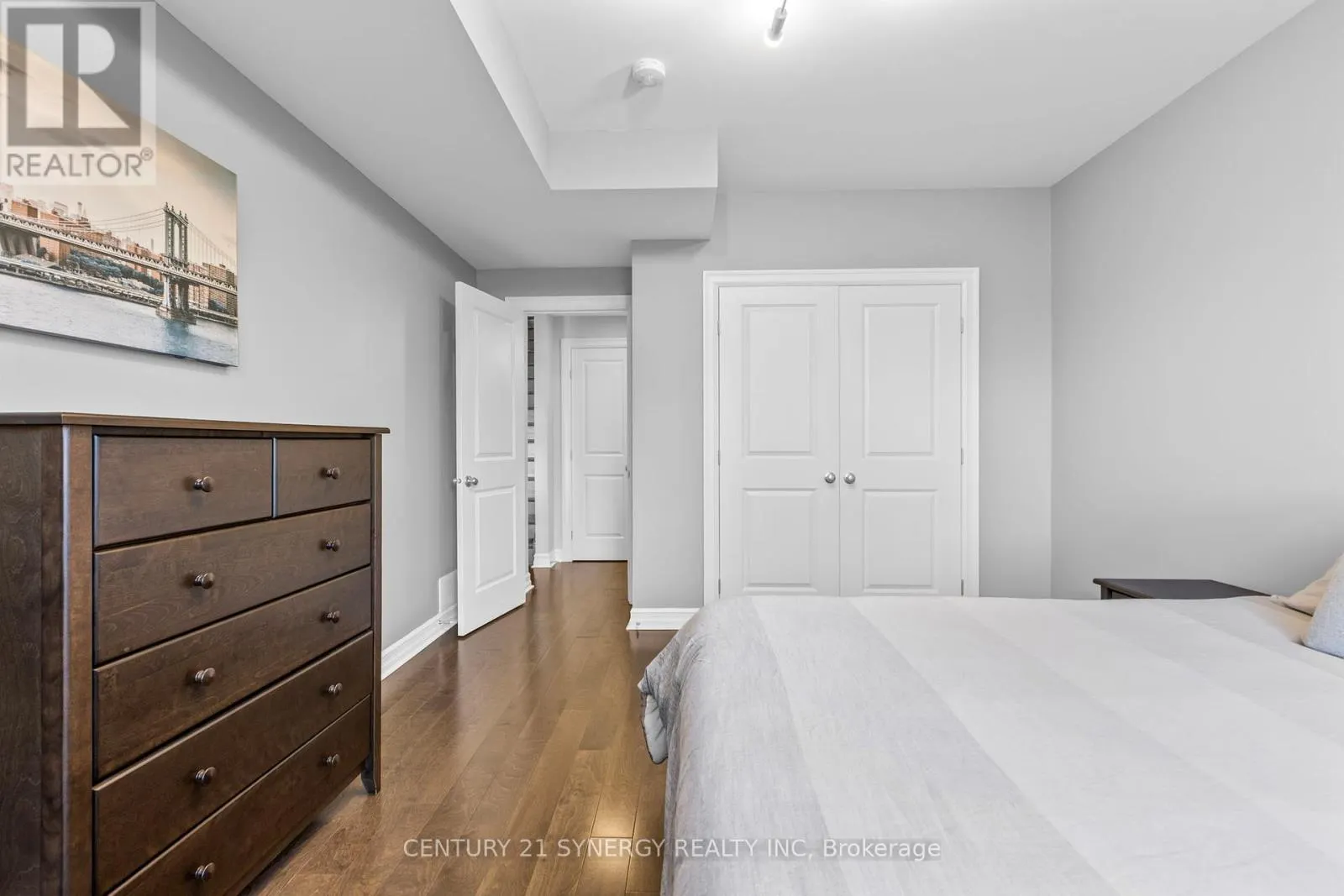 579 BAIE-DES-CASTORS STREET