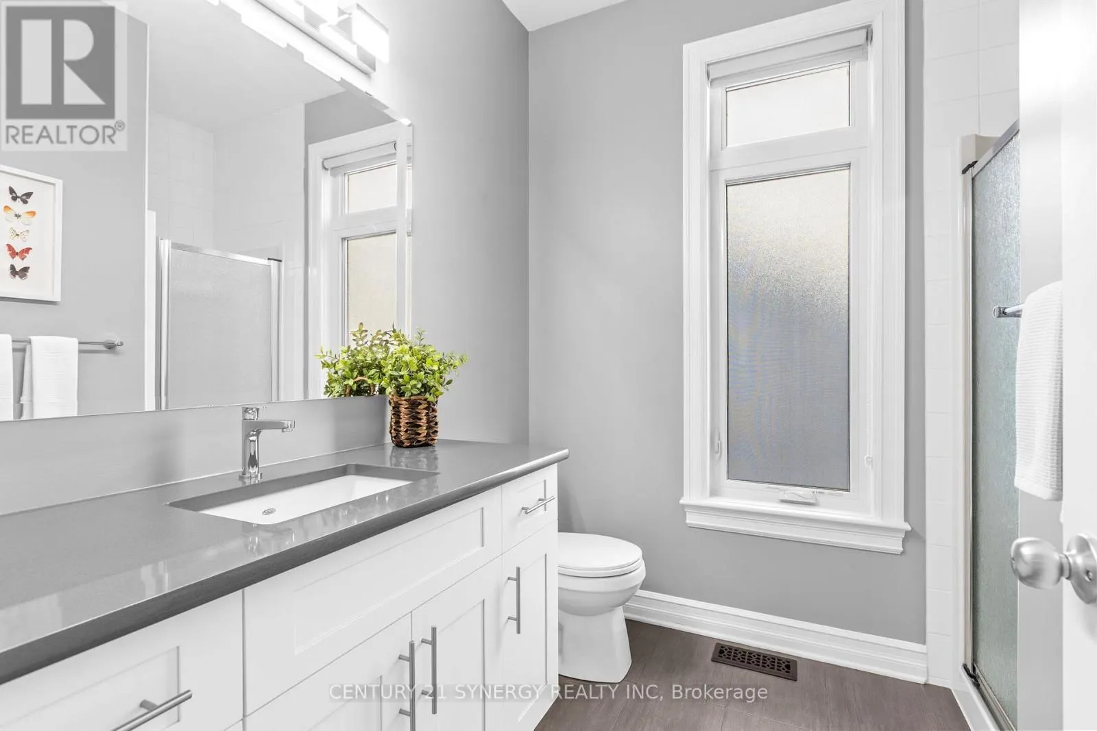 579 BAIE-DES-CASTORS STREET