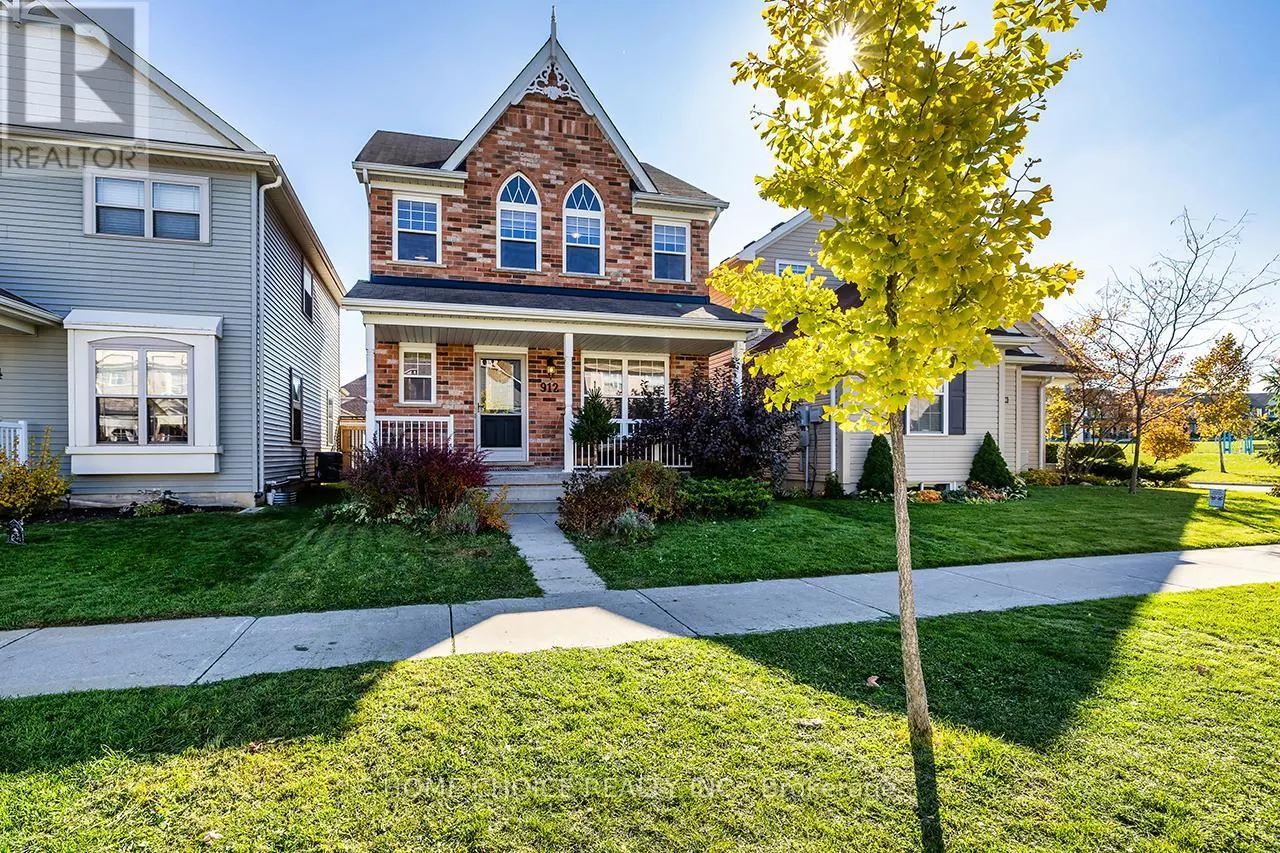 912 BROADWAY BOULEVARD