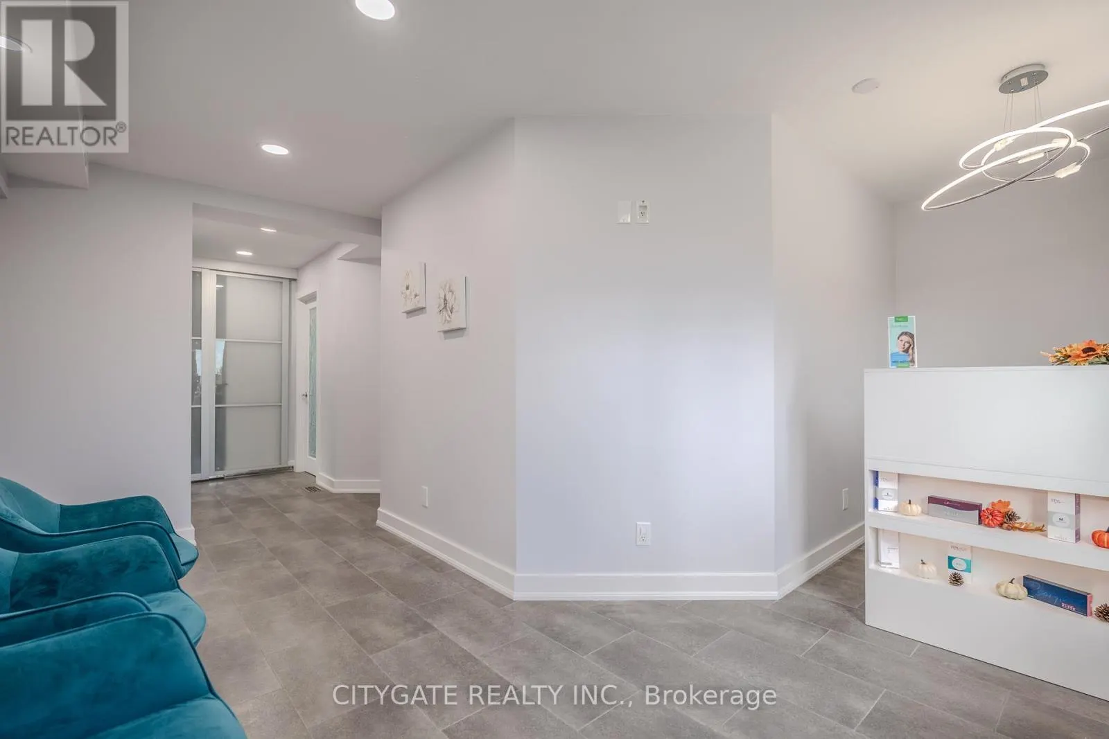 1A - 209 HOMEWOOD AVENUE