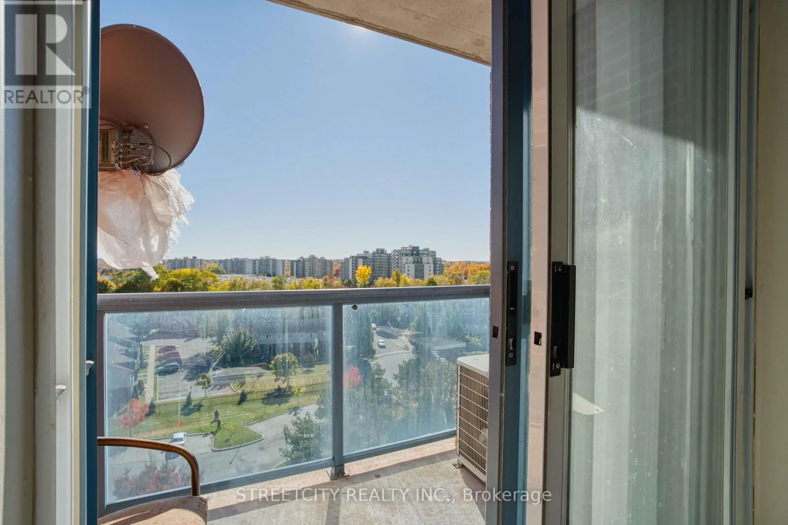 710 - 30 CHAPMAN COURT, #710