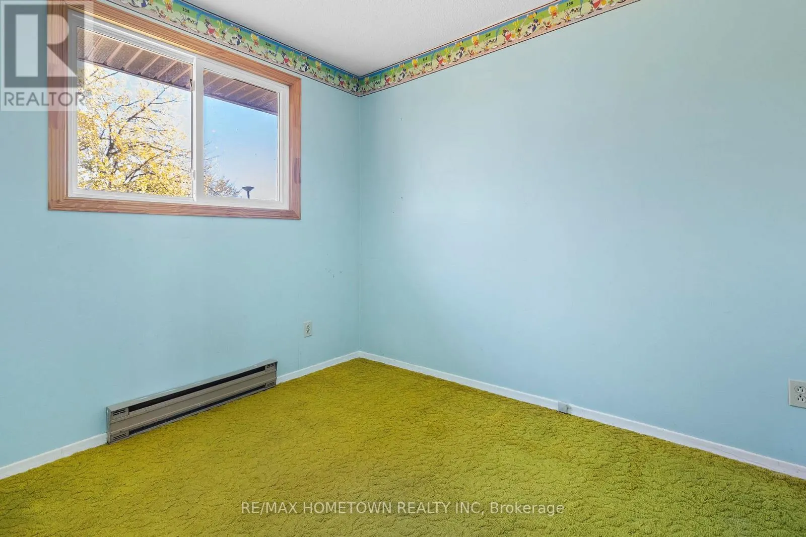 5 - 1293 VISTA DRIVE