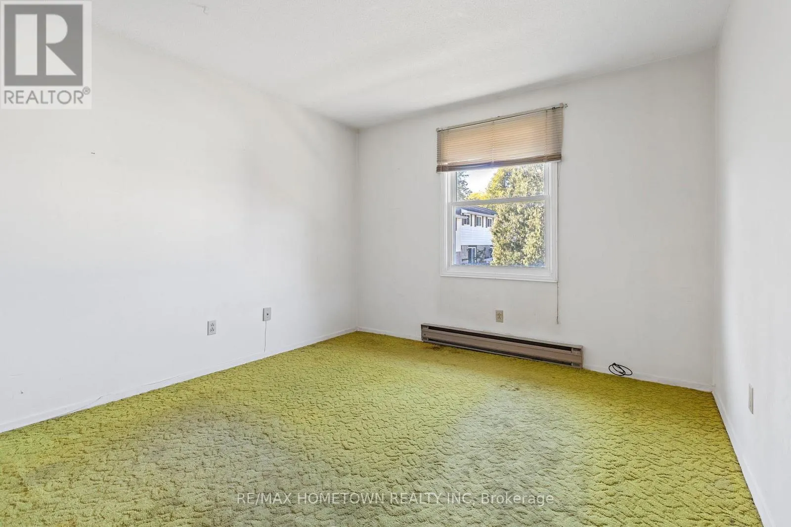 5 - 1293 VISTA DRIVE