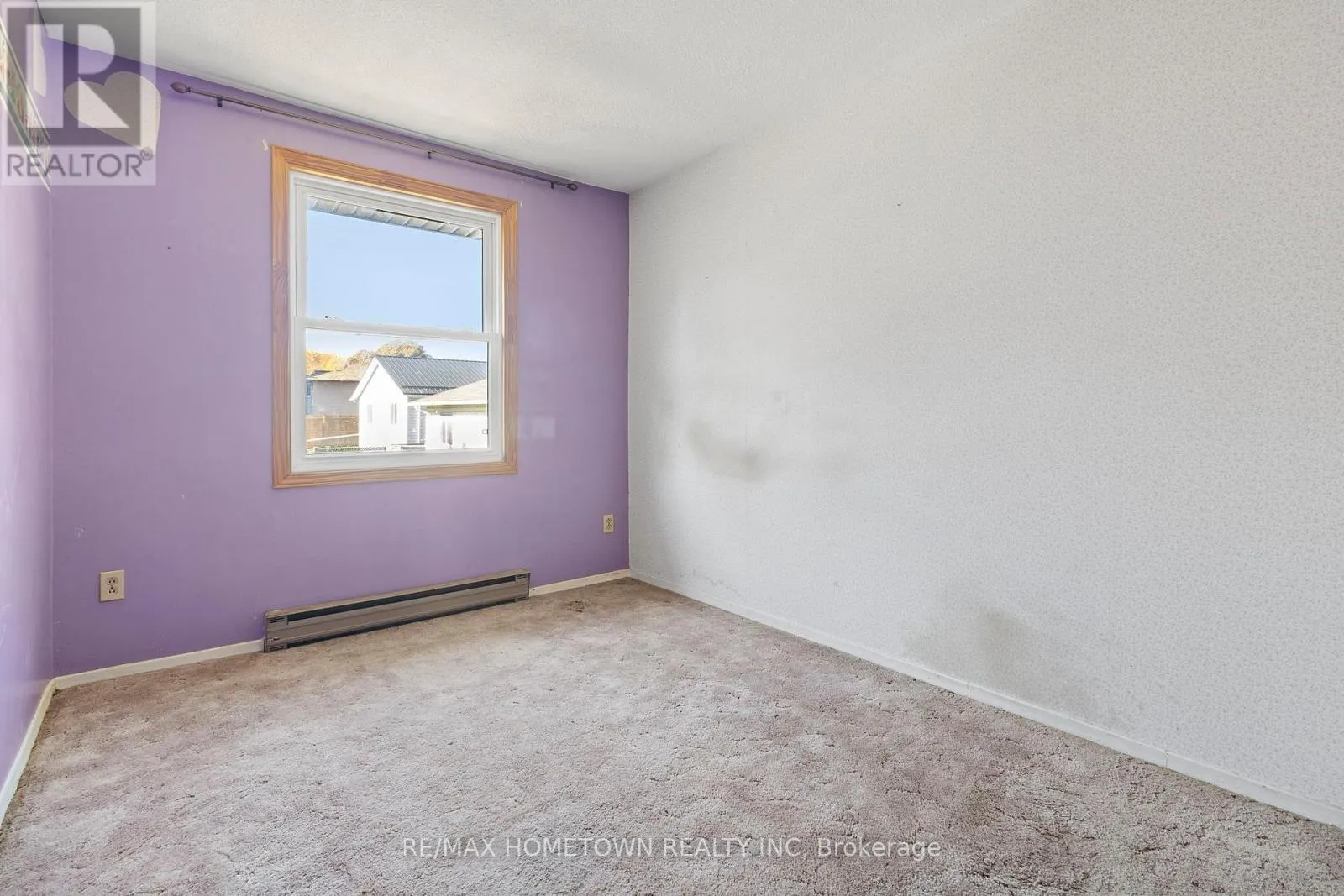 5 - 1293 VISTA DRIVE