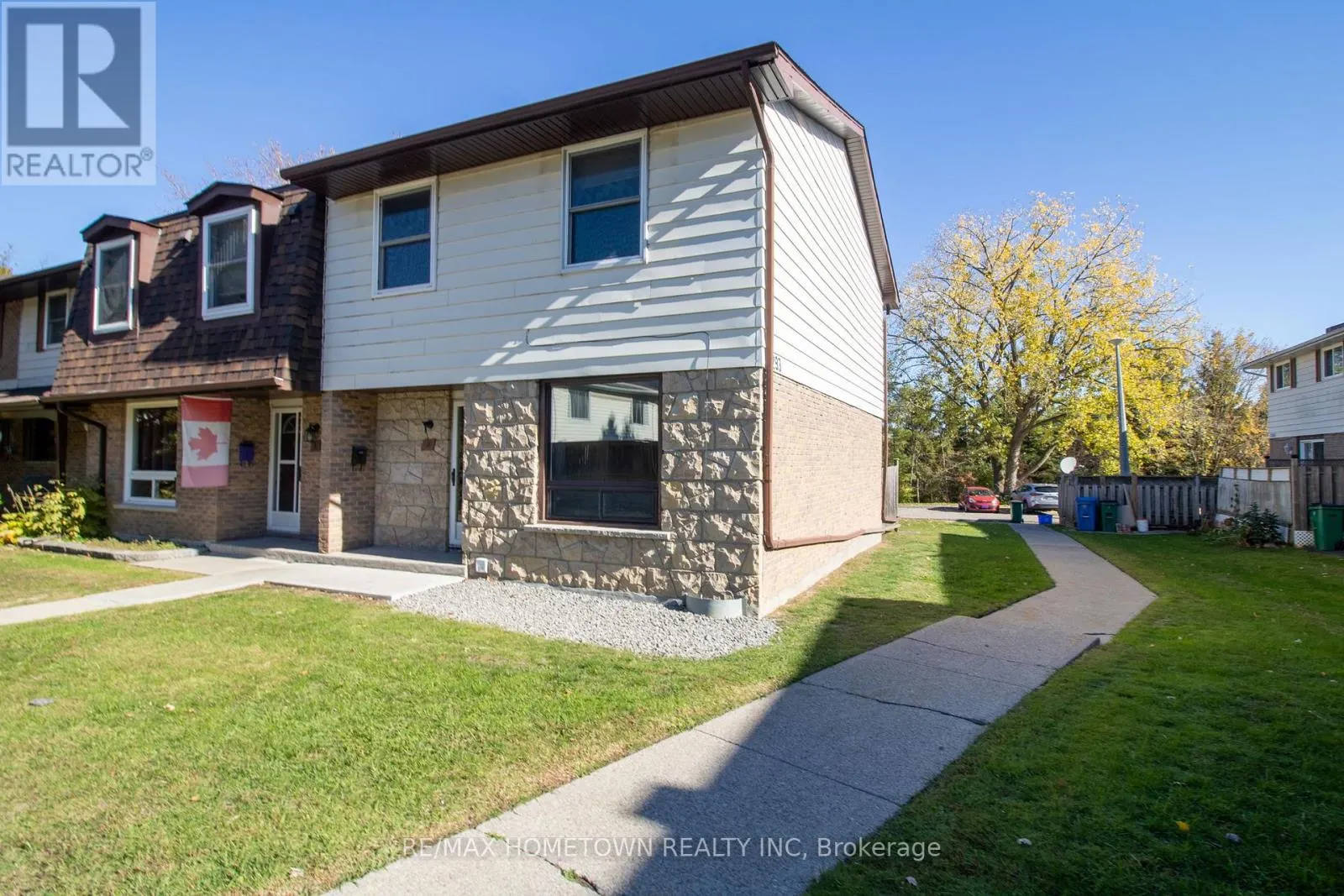 5 - 1293 VISTA DRIVE