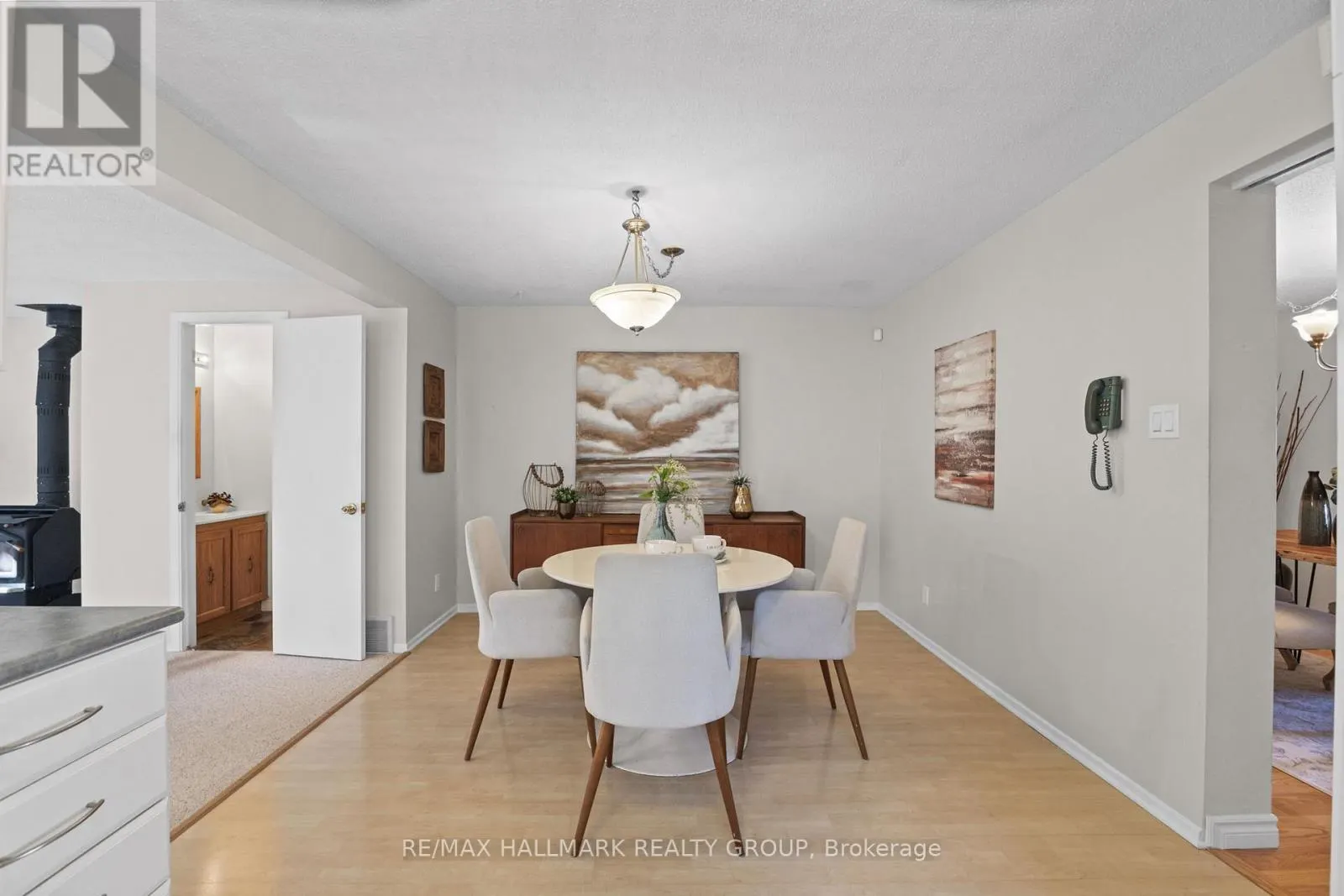 2026 GATINEAU VIEW CRESCENT