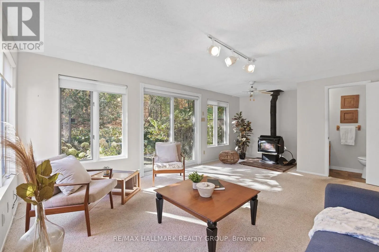 2026 GATINEAU VIEW CRESCENT