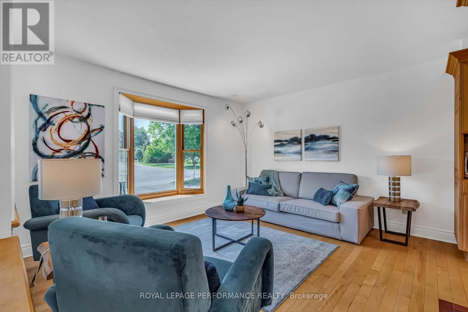 1369 FONTENAY CRESCENT