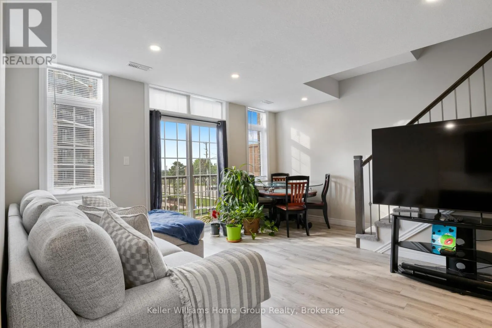 314 - 333 GOSLING GARDENS, #314