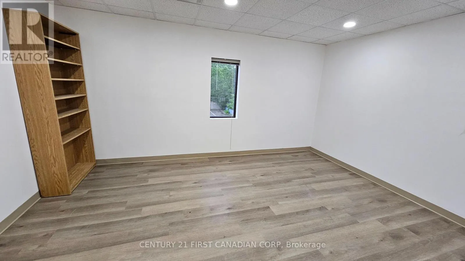 394 WHARNCLIFFE ROAD S