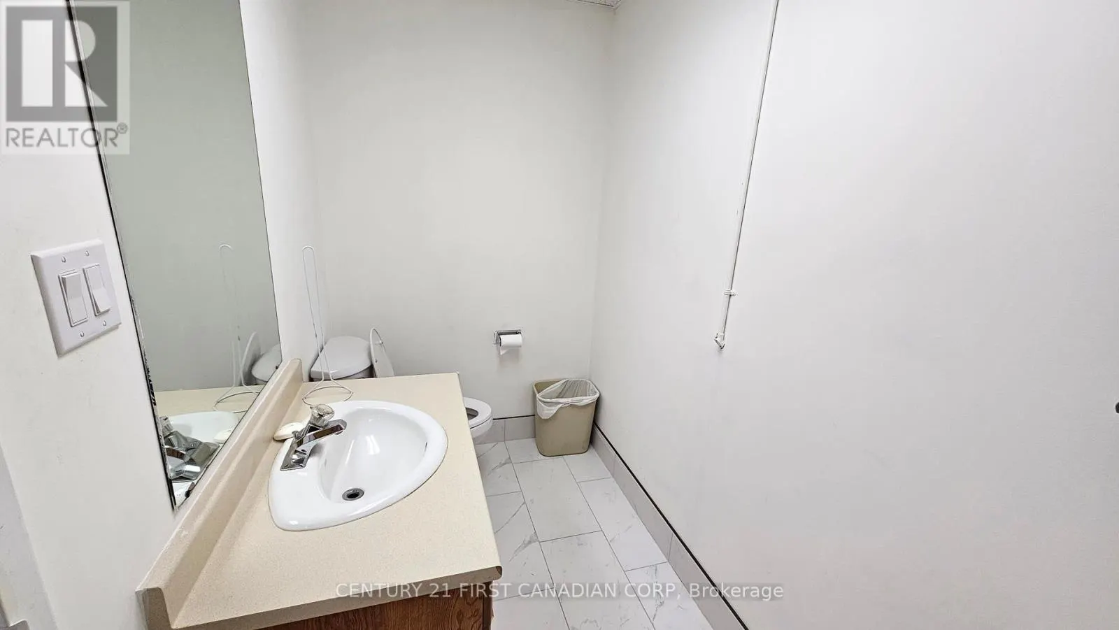 394 WHARNCLIFFE ROAD S