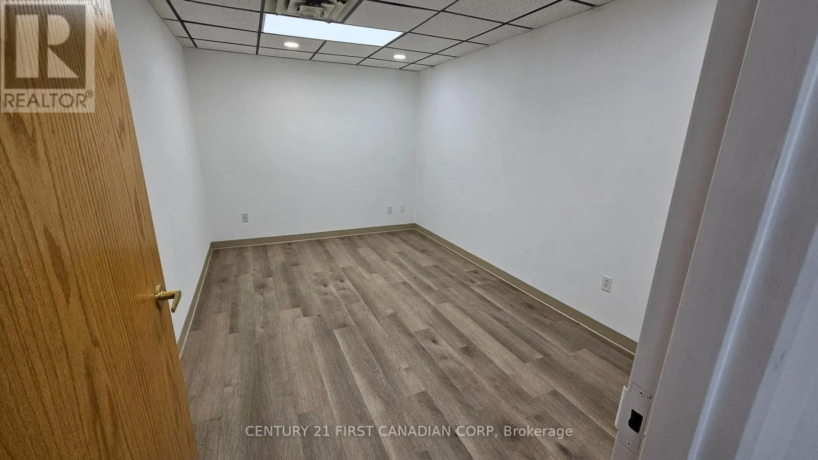 394 WHARNCLIFFE ROAD S